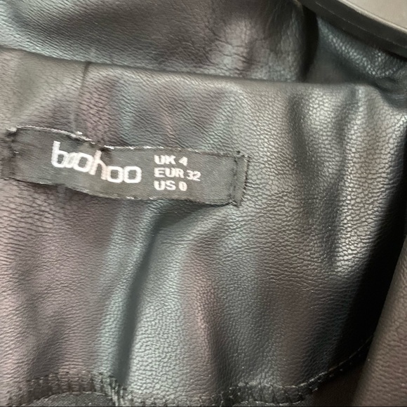 Boohoo Womens NWOT Faux Leather Blazer in Black Size 0 - Picture 2 of 6